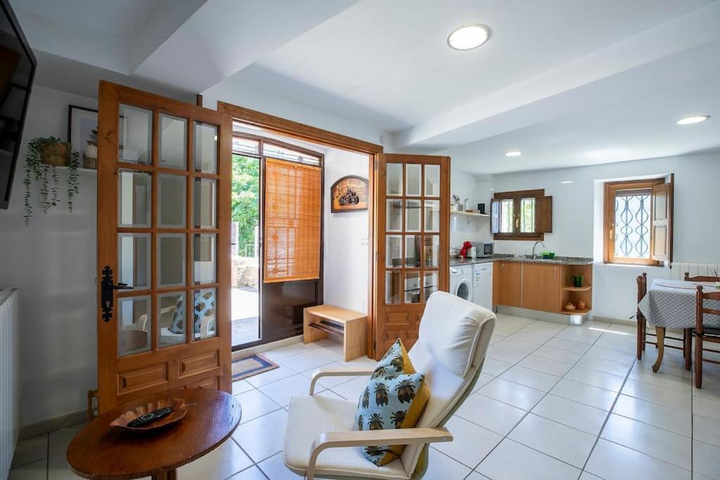 Casa Feli - Apartamento Con Jardin Privado En Los Pirineos Castiello de Jaca Buitenkant foto